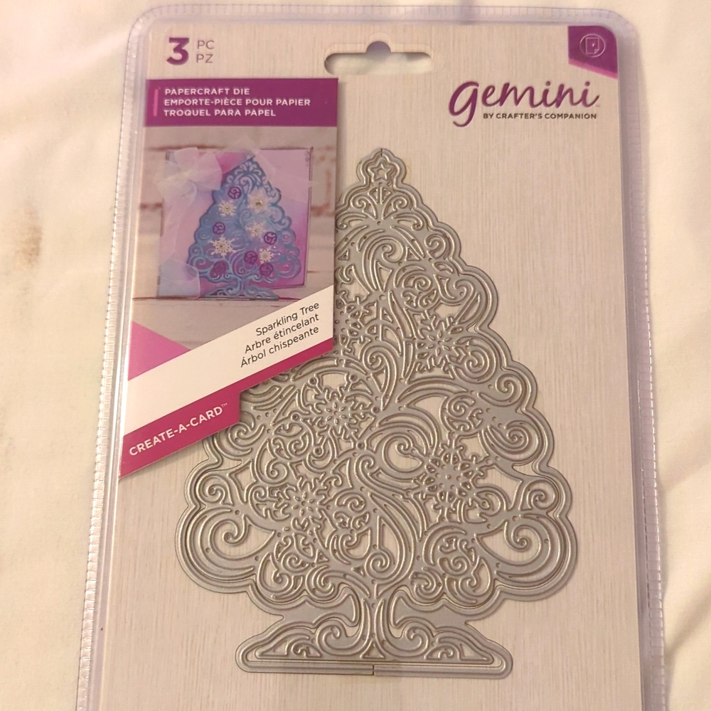 Crafter's Companion Christmas Tree Die